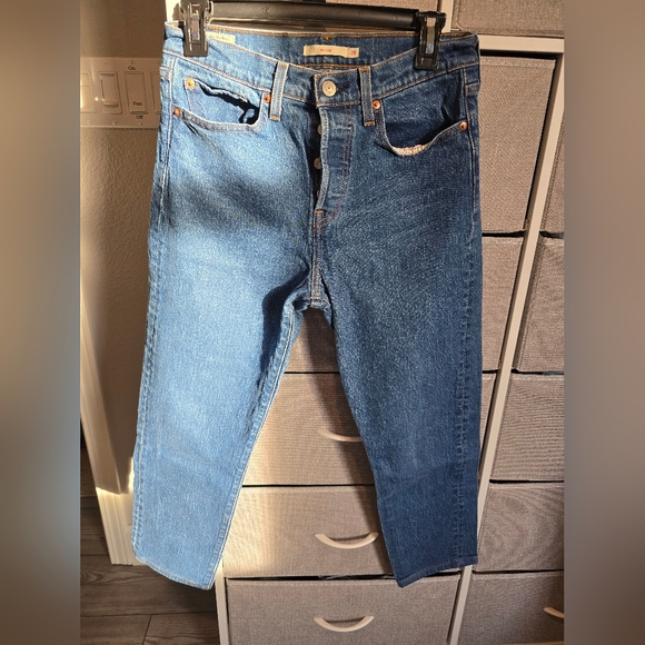 Levi wedgie jeans - Picture 2 of 4